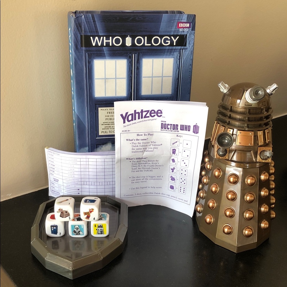 DOCTOR WHO Collector's Edition Dalek Yahtzee Game & Whoology: Dr. Who Miscellany
